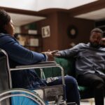 Son téléphone sonna à l&rsquo;église par accident pendant les prières